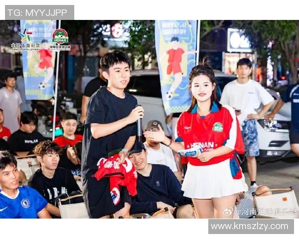 足球球星如何选择搭配球袜与鞋子的完美组合技巧解析 足球球星如何选择搭配球袜与鞋子的完美组合技巧解析